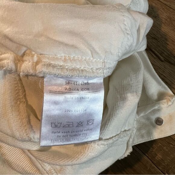 NWT White Adika Flame jeans size s - Picture 4 of 12